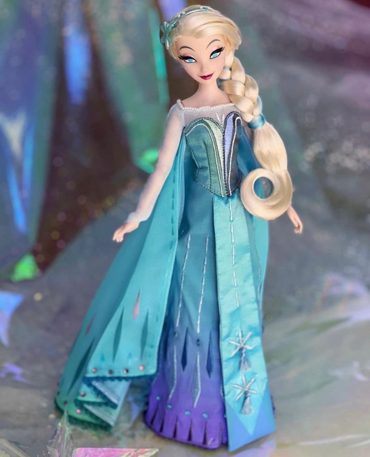 Disney Frozen Anna And Elsa Brittney Lee D Limited Edition Dolls Youloveit Com