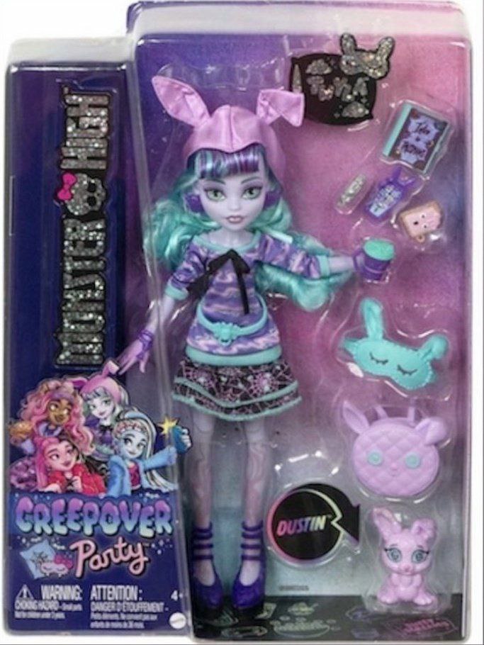 poison_ivy_dolls on Instagram: G1 and G3 💜 Here are the non-store  exclusive signature G3 Monster High dolls! The store exclusive dolls will  have their own po…