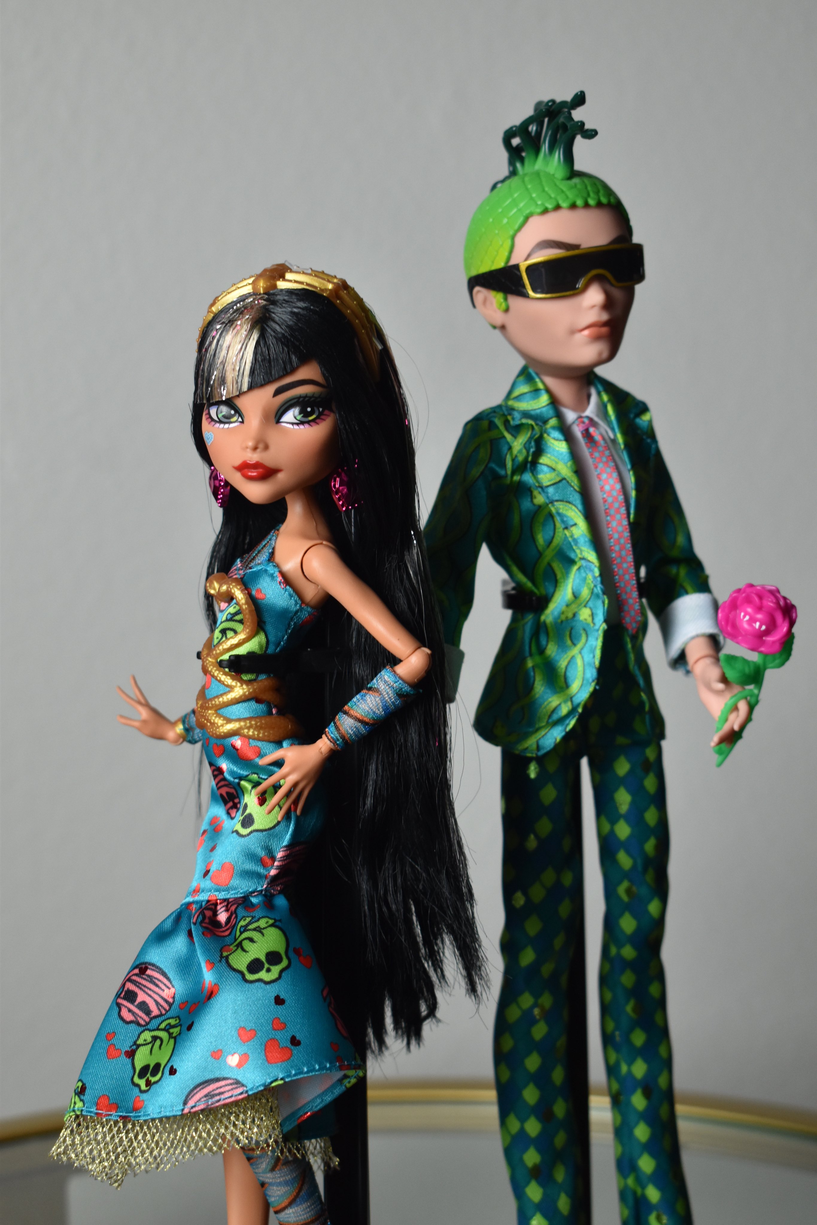 Monster High Cleo De Nile and Deuce Gorgon Collectible Dolls, Howliday Love  Edition 2-Pack