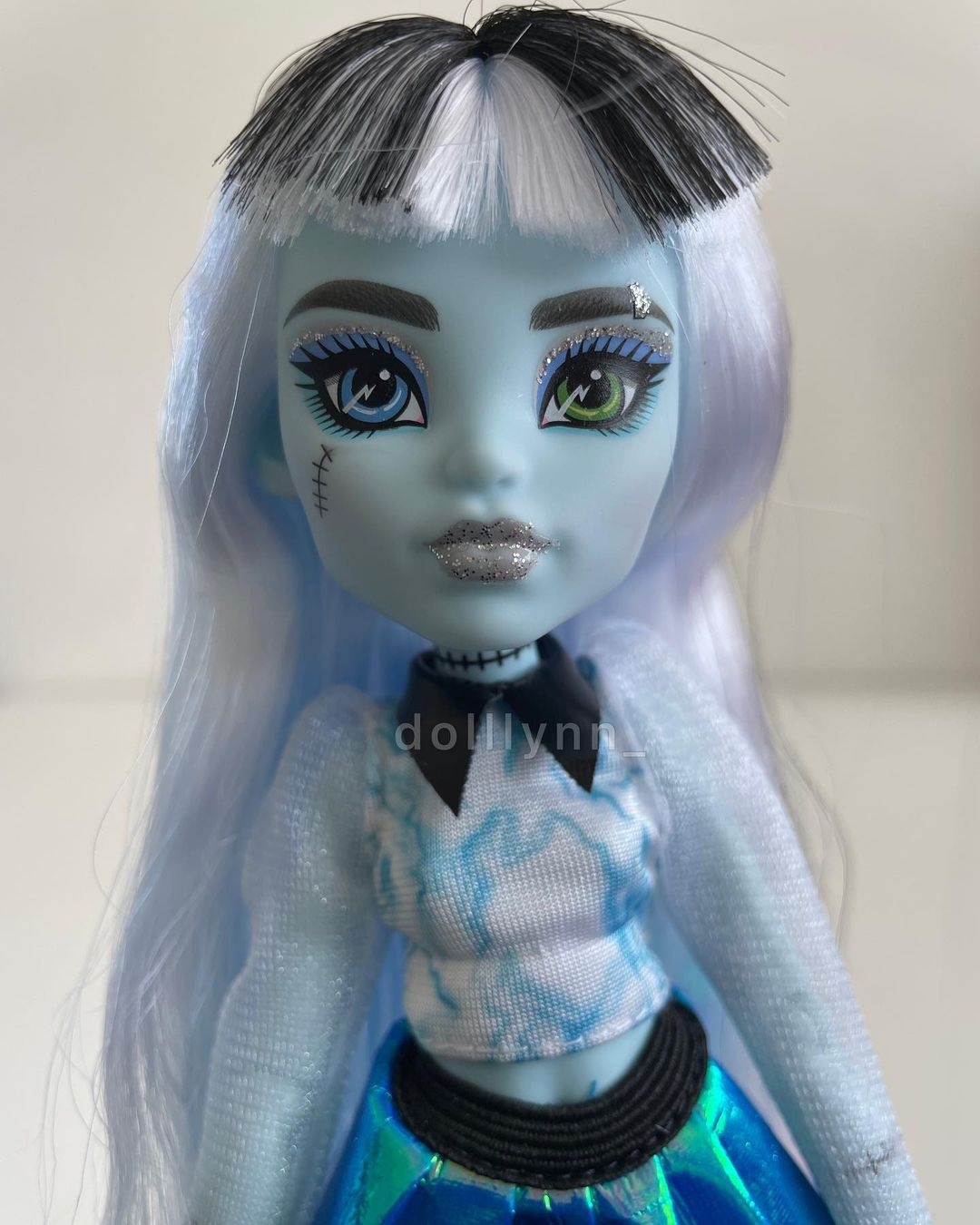 Monster High Skulltimate Secrets series 2 Fearidescent 2023 dolls ...