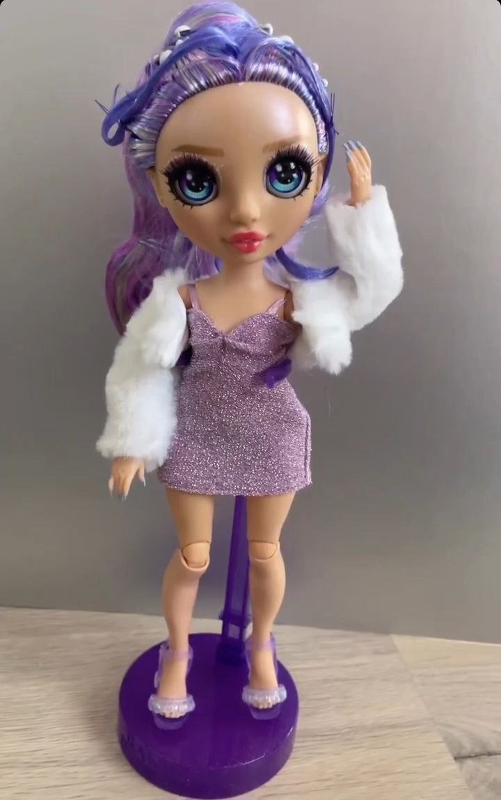 Rainbow High Fantastic Fashion Doll - Violet