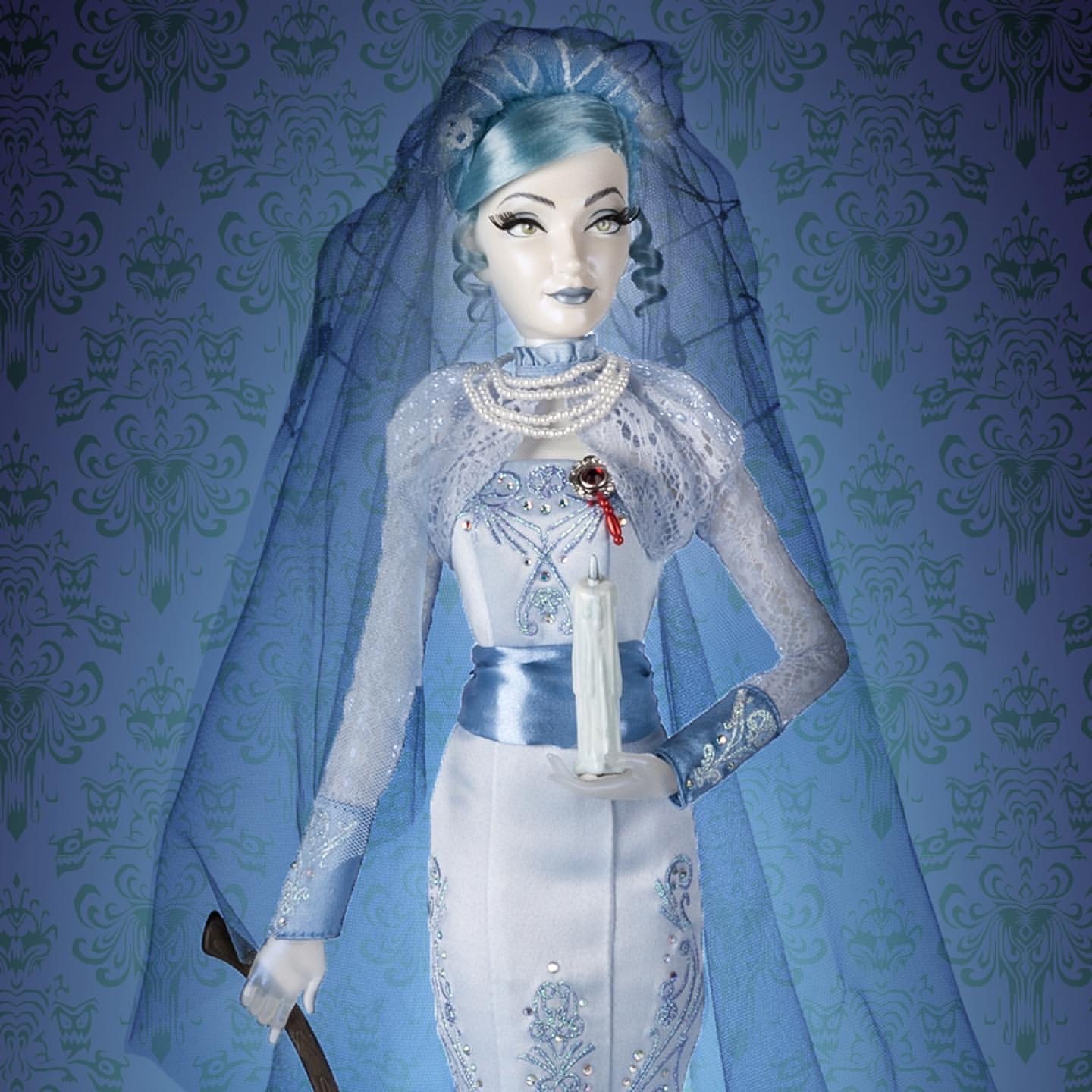 Disney Limited Edition Haunted Mansion Bride doll - YouLoveIt.com