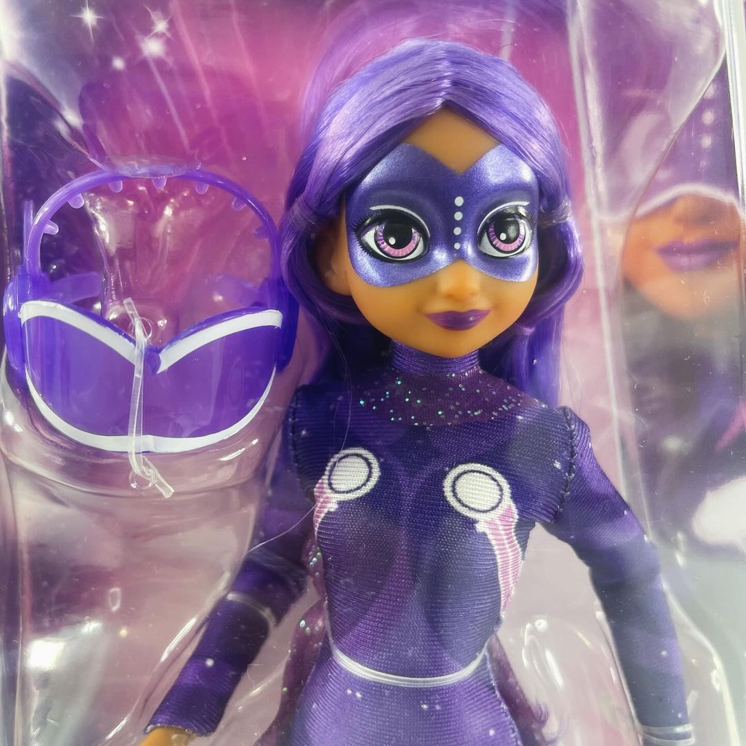 Exclusive Miraculous Ladybug Ubiquity Doll Unboxing and Review