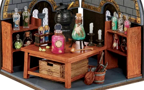 Miniverse Make It Mini Harry Potter Potion Classroom built it set