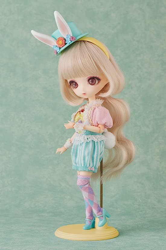 Harmonia Bloom Seasonal Charlotte Melone Doll