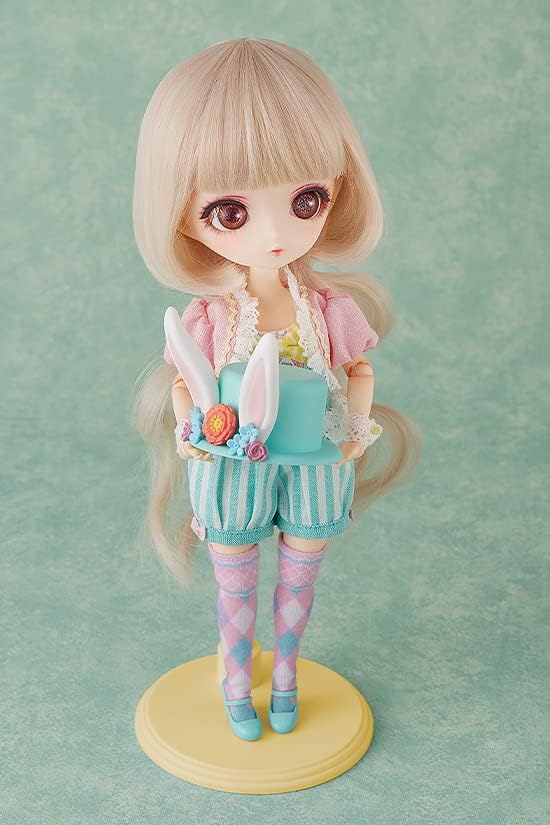 Harmonia Bloom Seasonal Charlotte Melone Doll