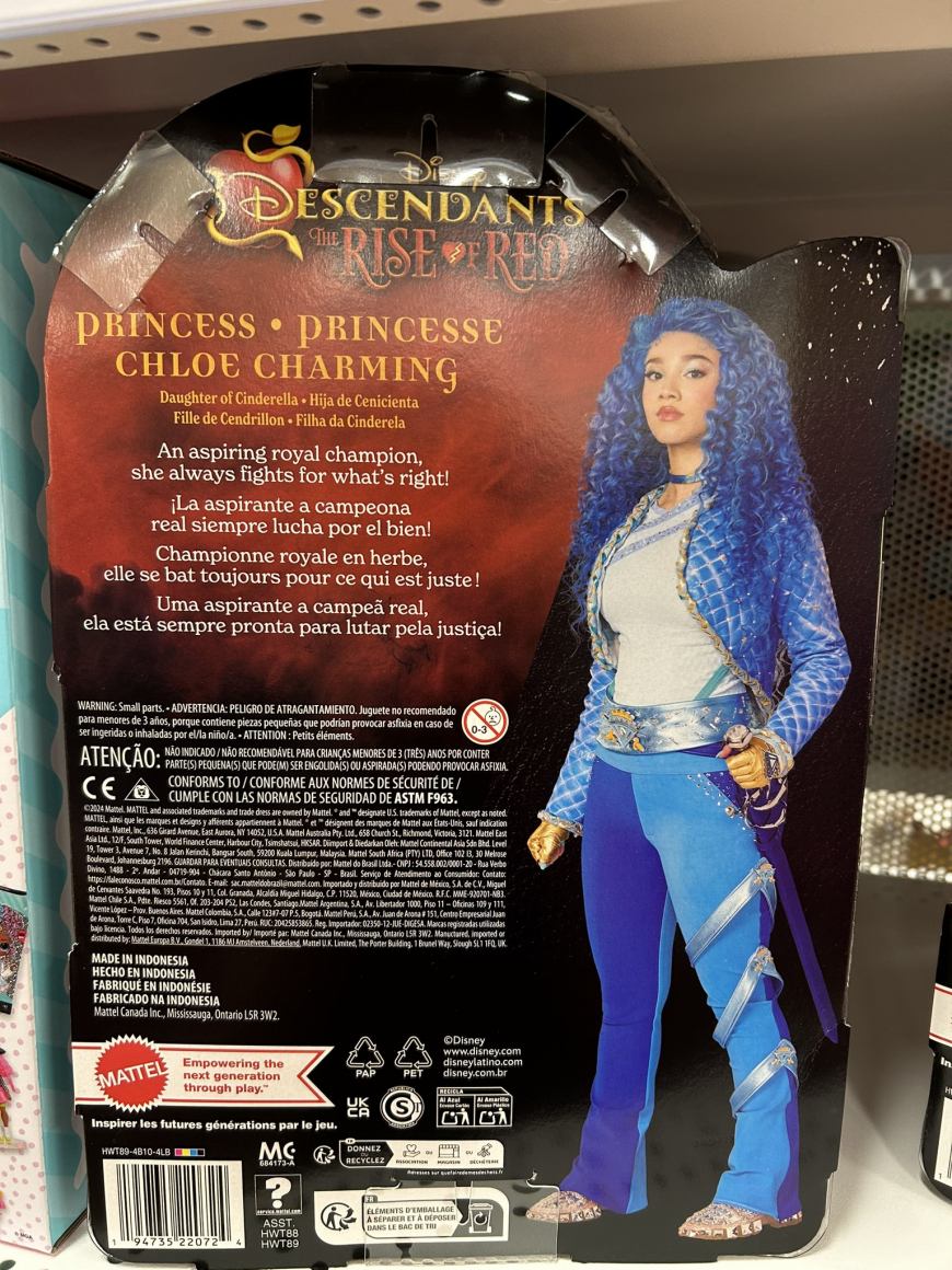 Descendants The Rise of Red dolls