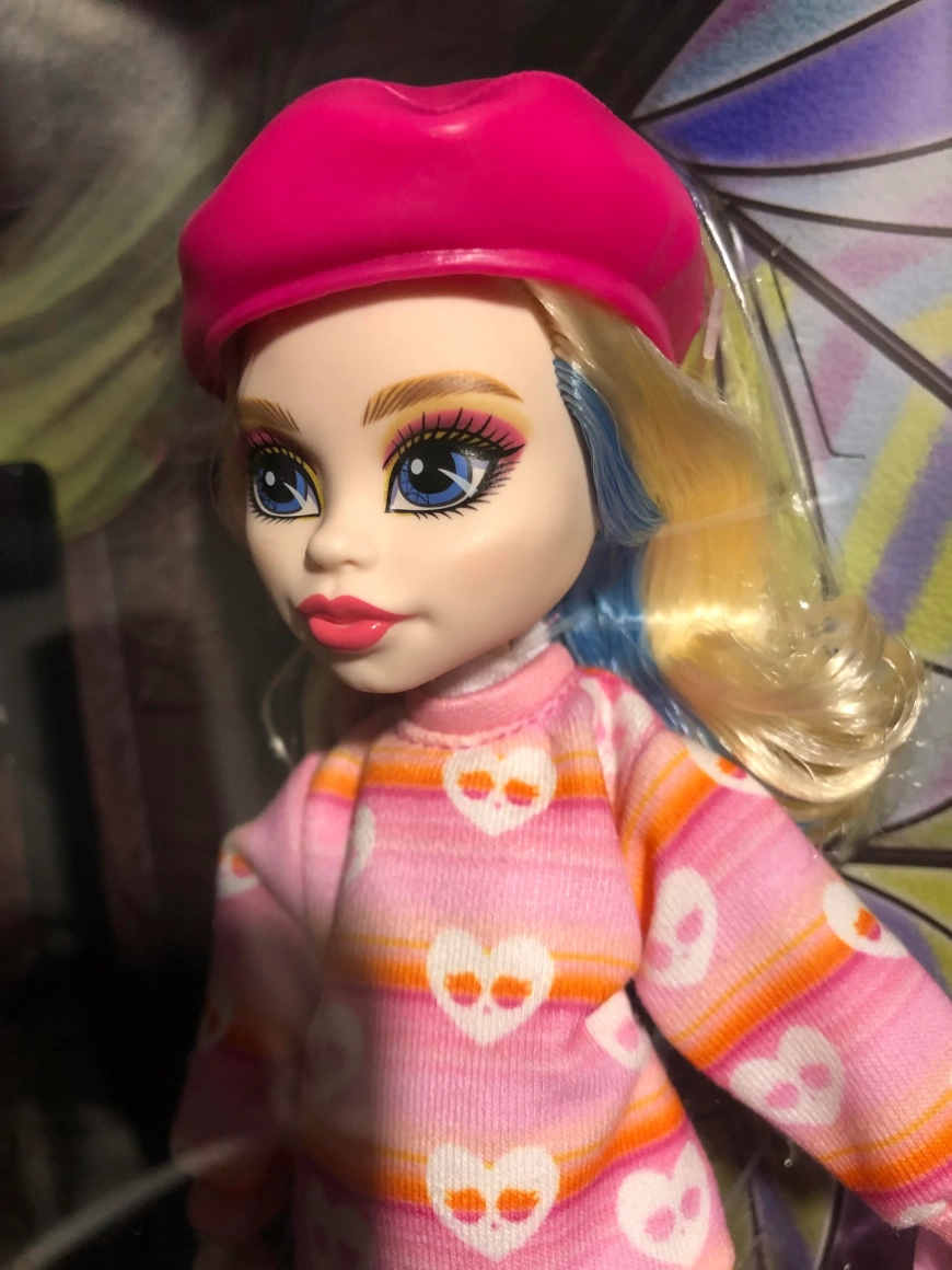 Monster High Wednesday Enid doll in real life photos