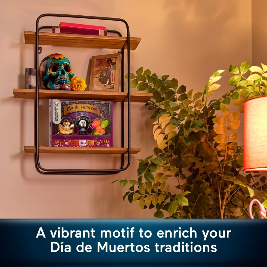 Little People Collector Dia de Muertos Special Edition Figure Set