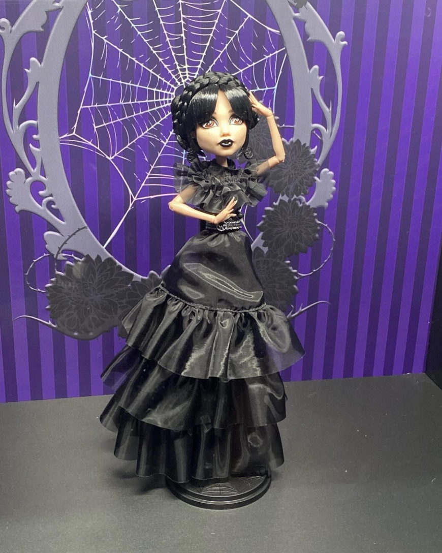 Moster High Wednesday Addams raven dress doll