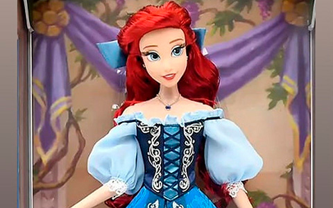 Disney Store Ariel Limited Edition 2024 simplified version of D23 doll in blue dress