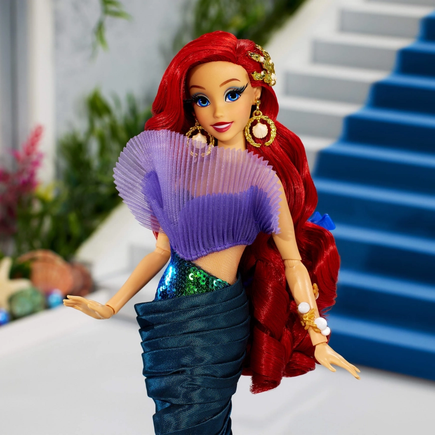 Disney Princess Collector Enchanted Elegance Collection Ariel doll