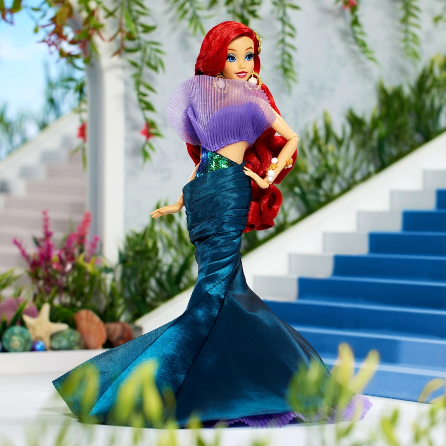 Disney Princess Collector Enchanted Elegance Collection Ariel doll