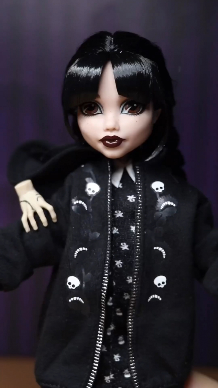 Monster High Wednesday Paint it Black Fashion Pack