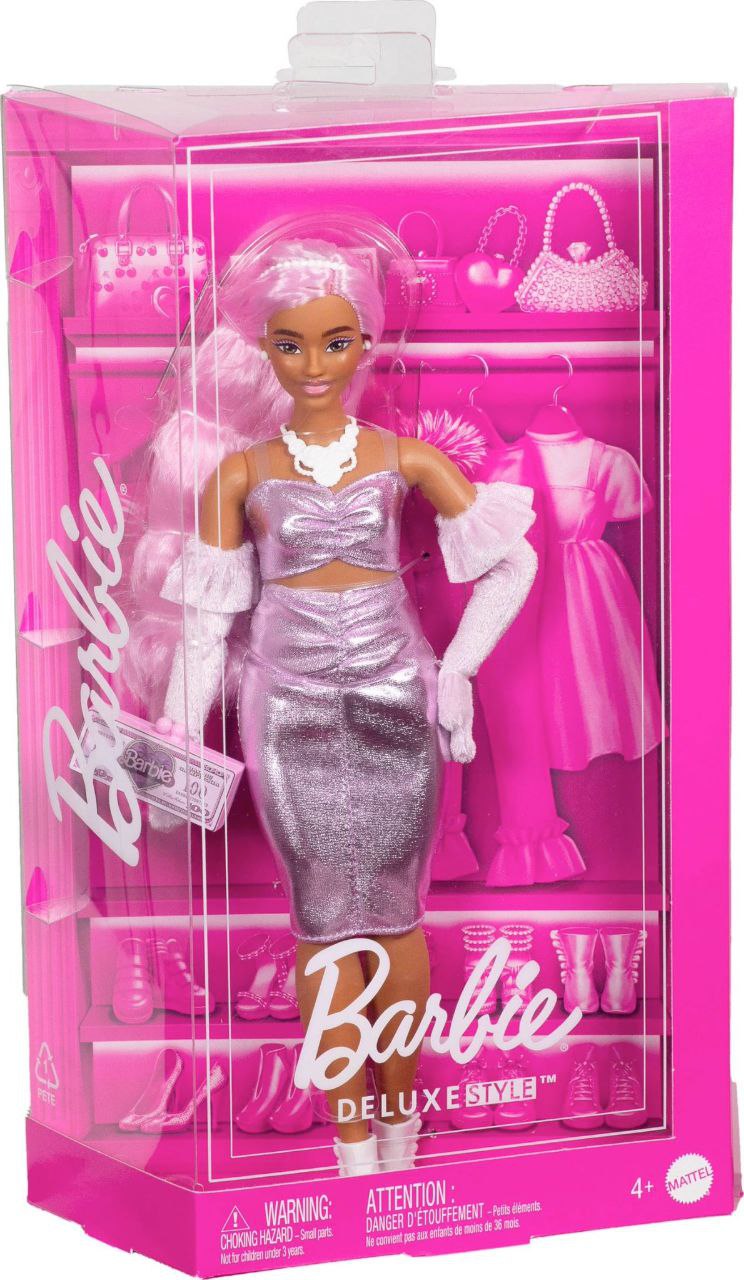 Barbie Deluxe Style dolls in boxes