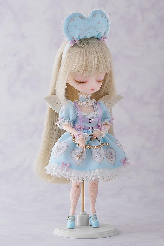 Harmonia Bloom Seasonal doll pétale