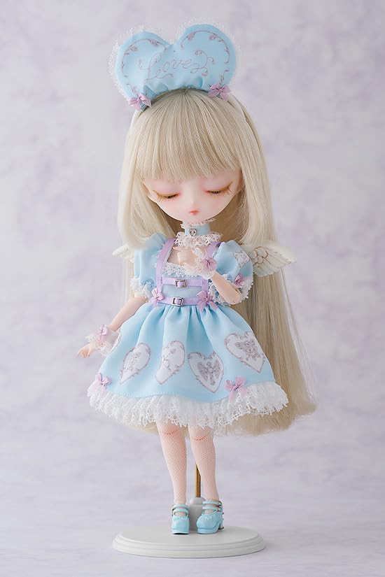 Harmonia Bloom Seasonal doll pétale