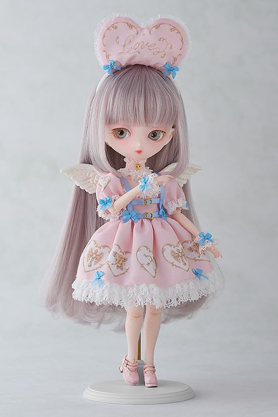 Harmonia Bloom Seasonal Doll épine