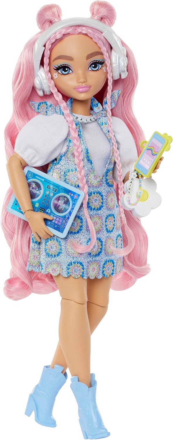 Barbie Dream Besties Daisy doll