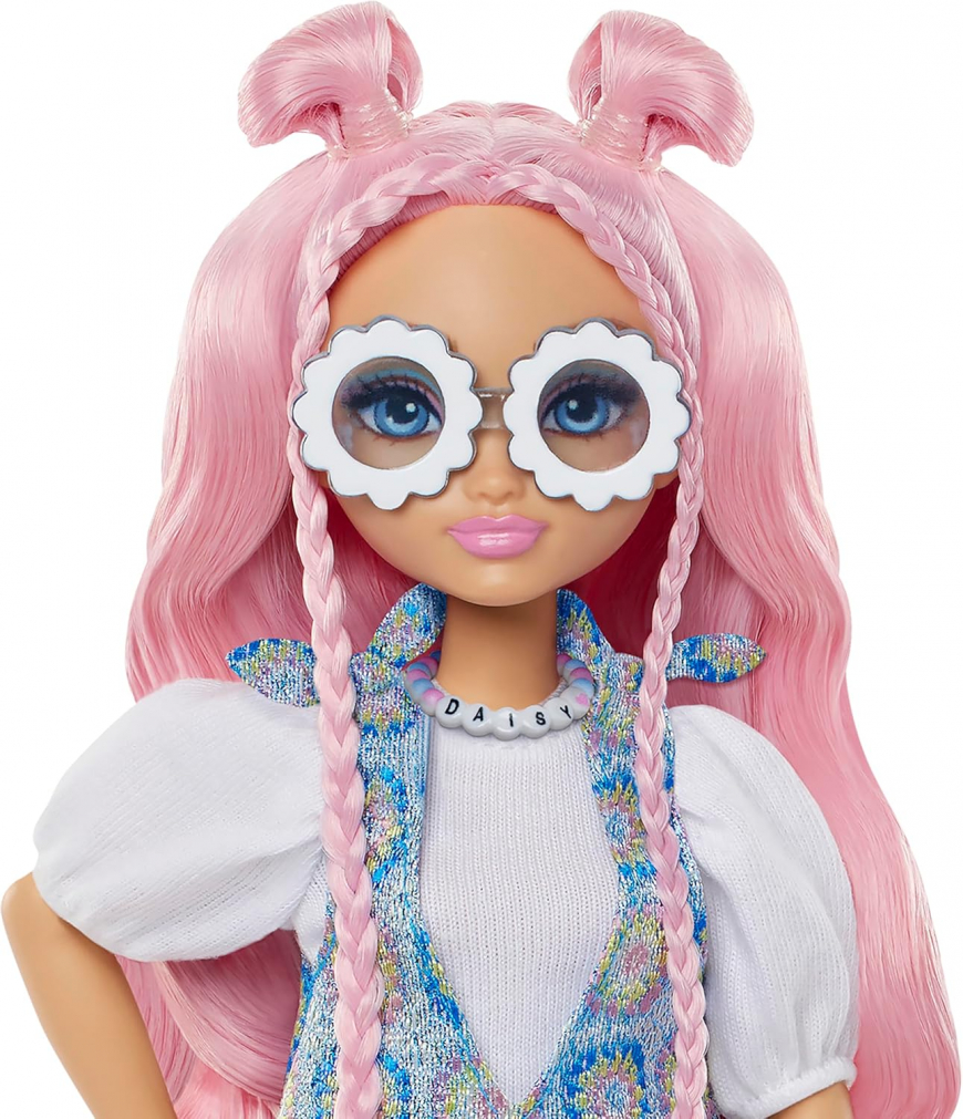 Barbie Dream Besties Daisy doll