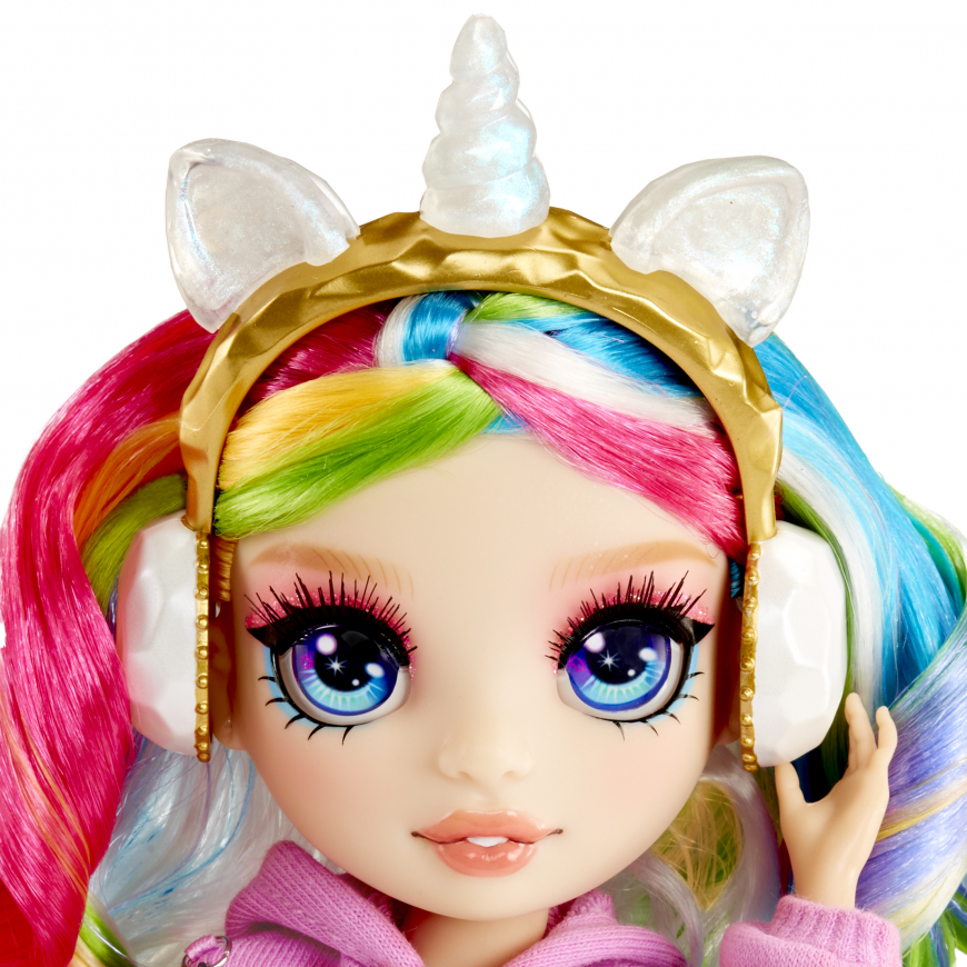 Rainbow High Creative Crystals Amaya Raine doll