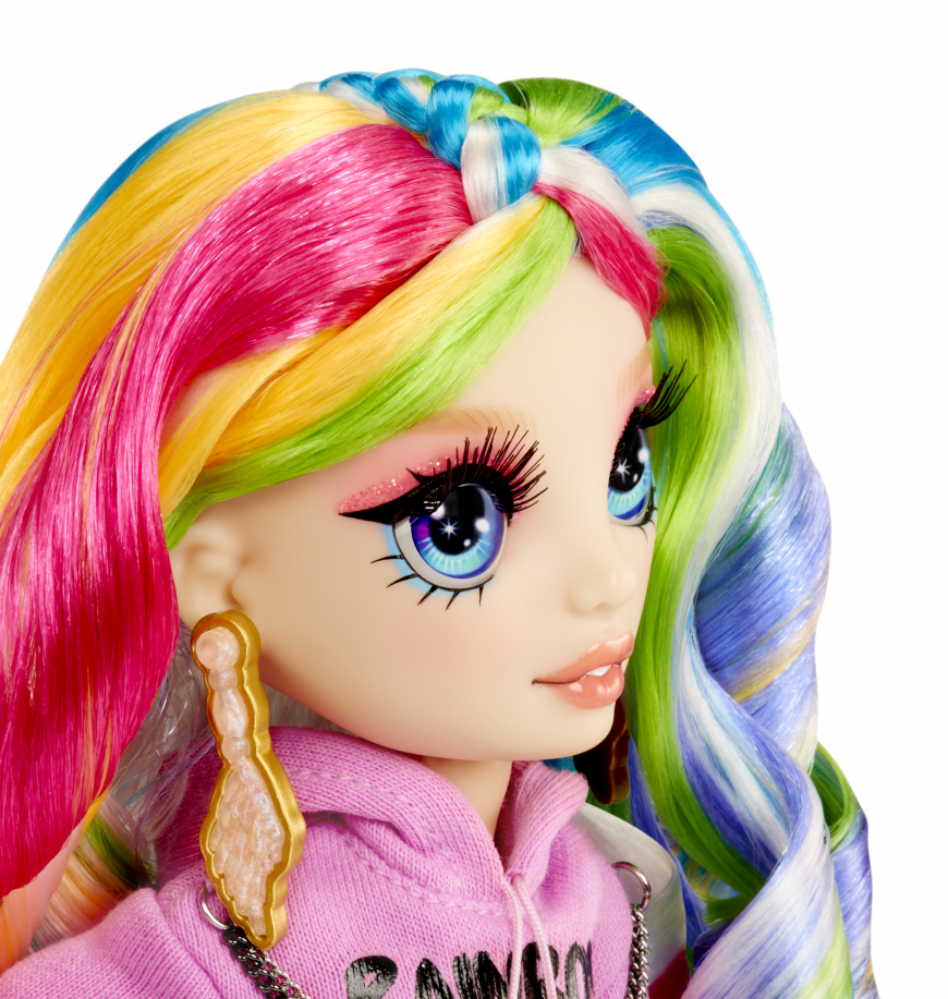 Rainbow High Creative Crystals Amaya Raine doll