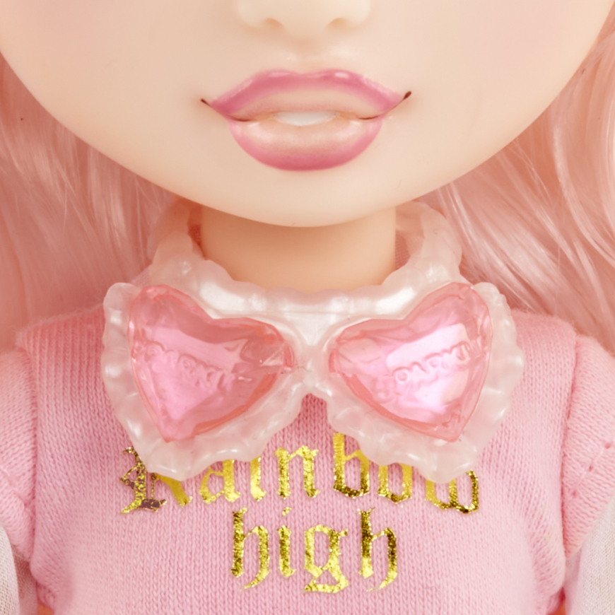 Rainbow High Creative Crystals Bella Parker doll