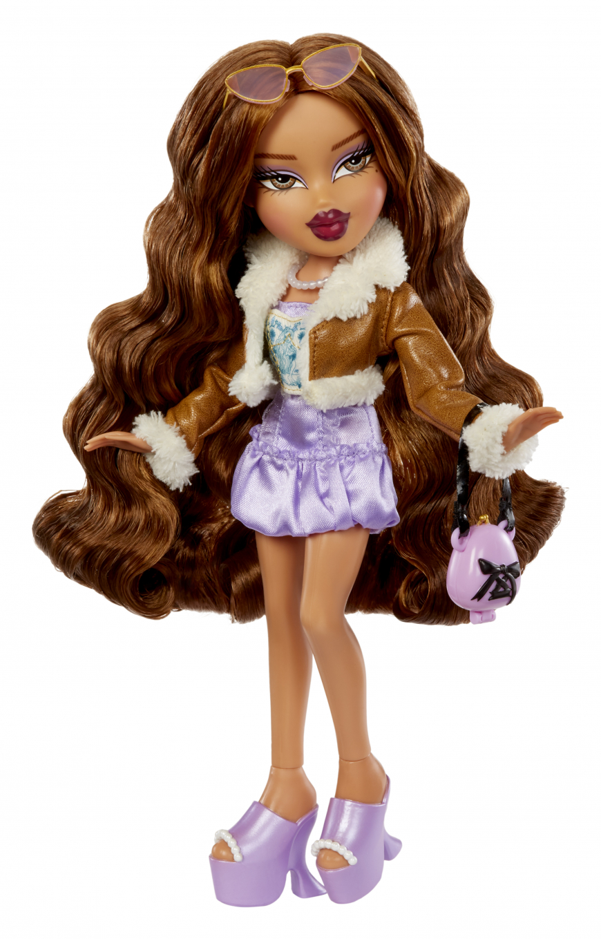 Bratz Goin Out! Yasmin doll