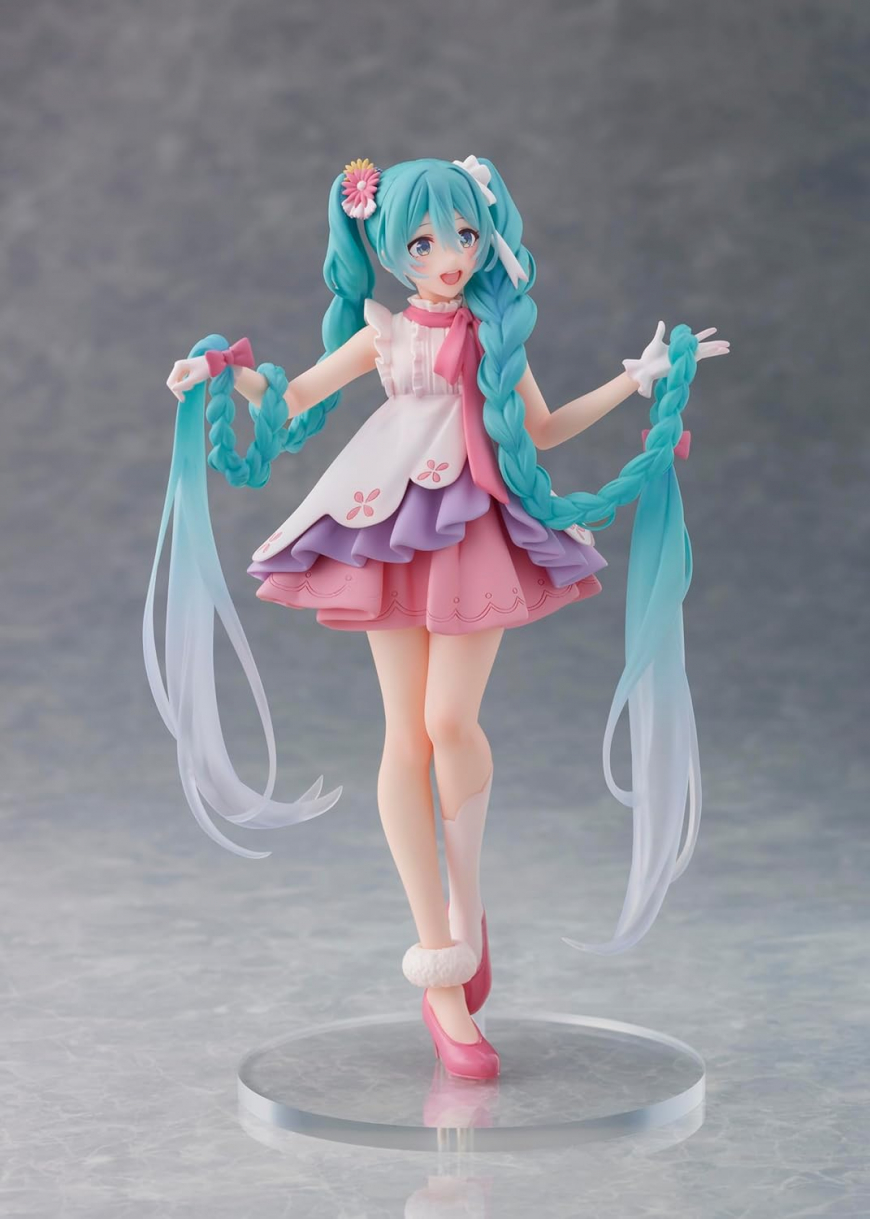 Taito Hatsune Miku Wonderland Figure Rapunzel