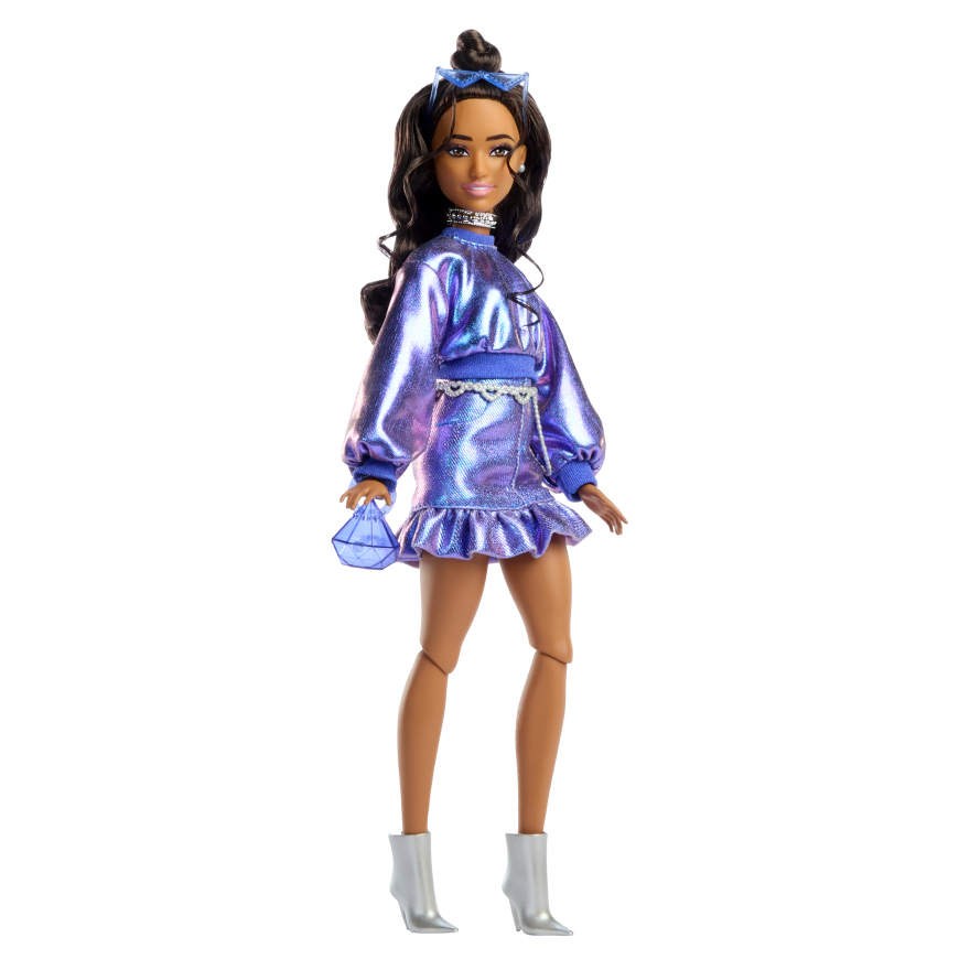 Barbie Deluxe Style doll Blue Metallic Dress JFP42