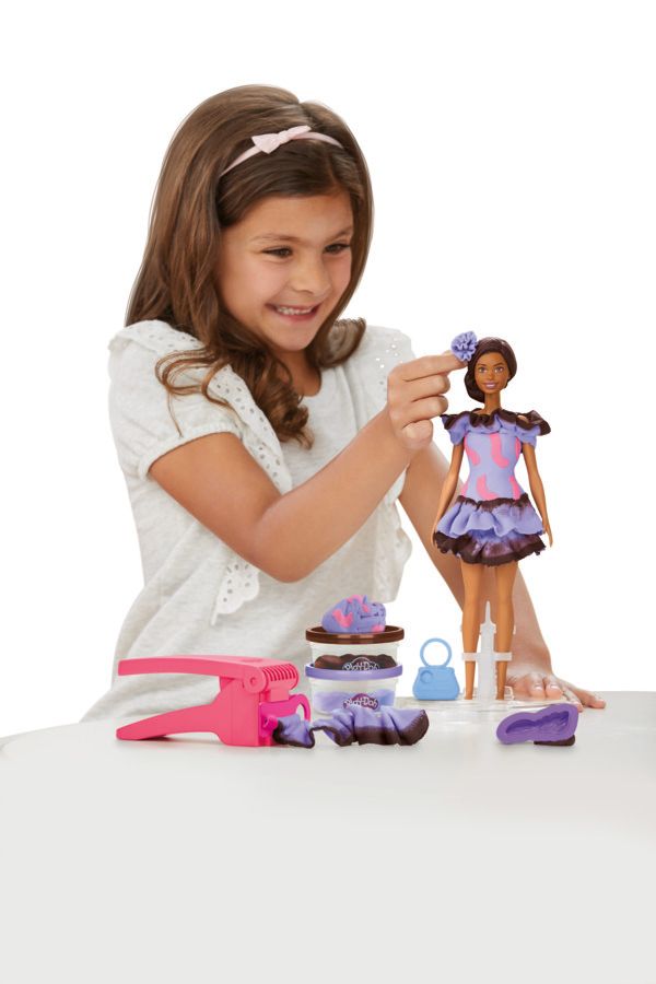 Play-Doh Barbie Fashionista Ruffles Set